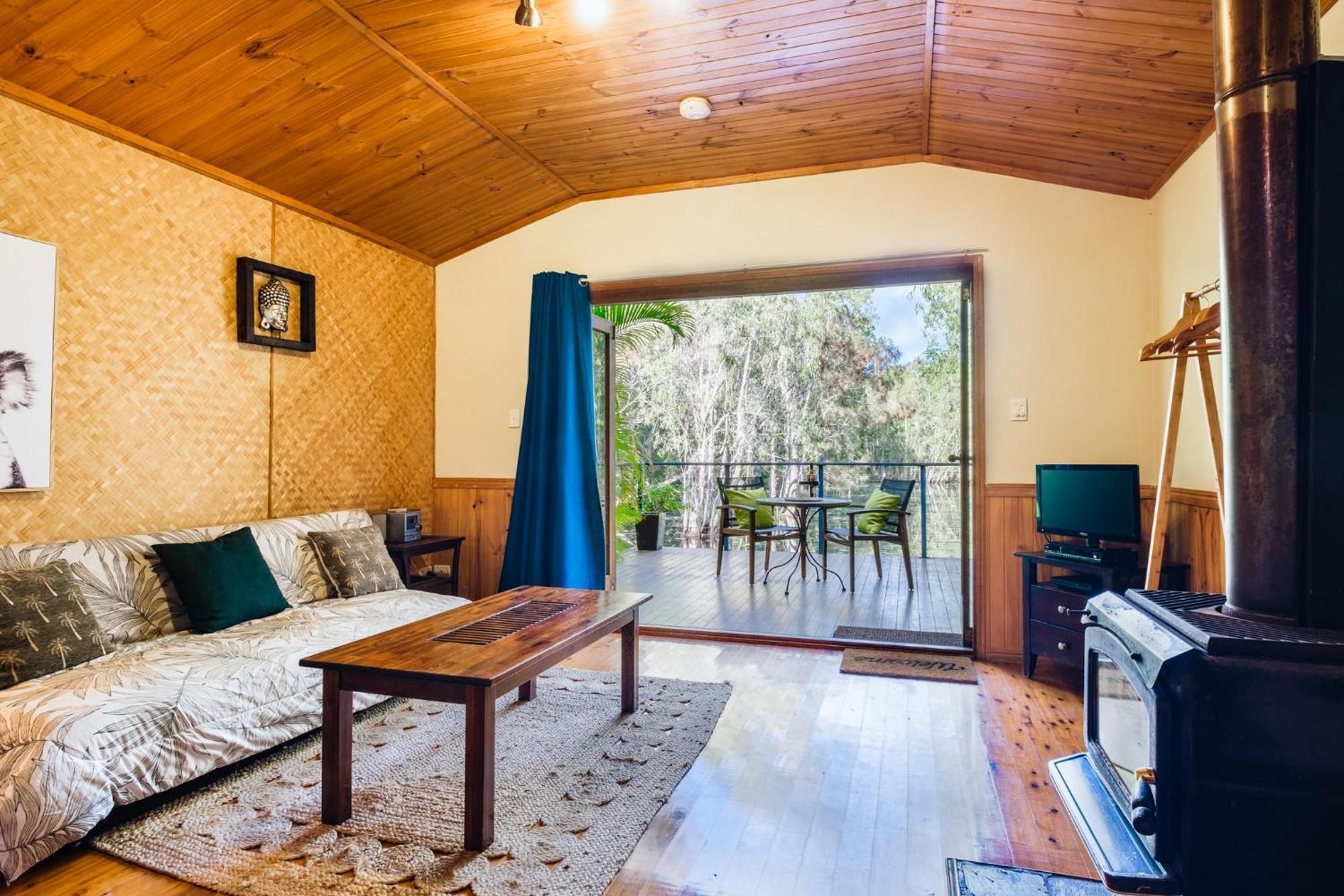 Villa Getaways At Byfield Exterior foto
